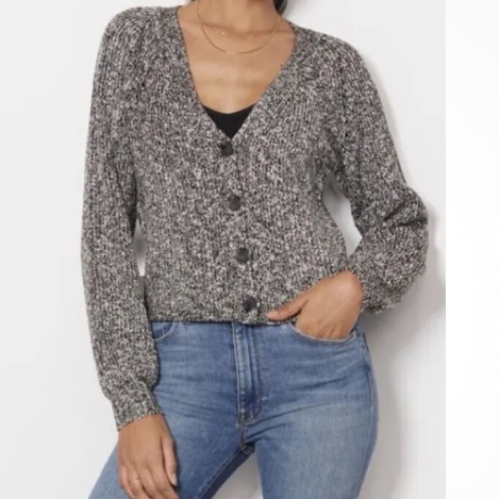 Evereve Black and Gray Knit Cardigan